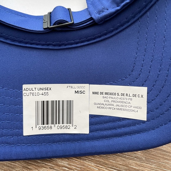 Nike FC Barcelona Hertiage 86 Official Hat Cap Adjustable - Picture 4 of 6